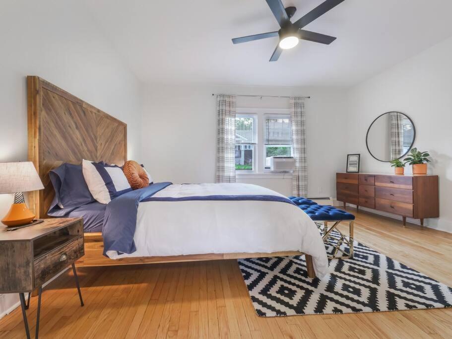 Midcentury Mod Suite, Hudson River/Mt Beacon Views นิวเบิร์ก ภายนอก รูปภาพ